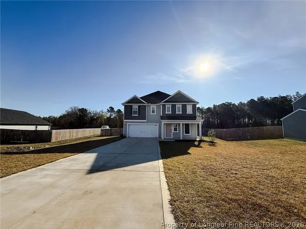 475 Walters Run Dr, Raeford, NC 28376