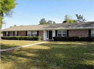 221 Dean Rd, Pensacola, FL 32503