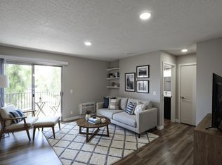 13760 Oxnard St #102, Van Nuys, CA 91401