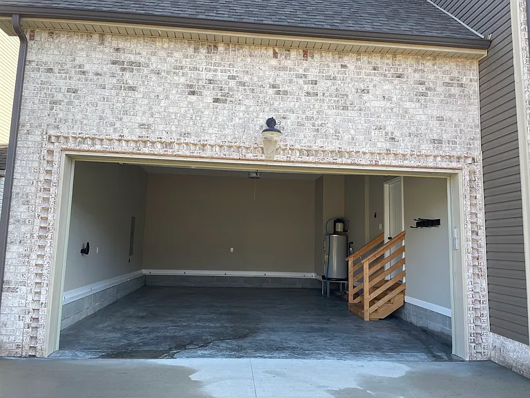 2 Car Garage
