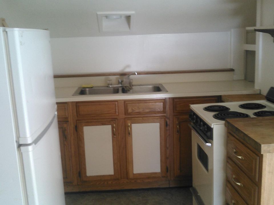 Galley kitrchen