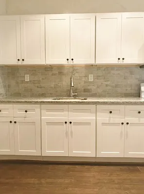 Rented by Azure Realty NY LLC | media 9