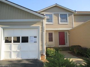 306 Zingales Rd #9C, Bedford, OH 44146