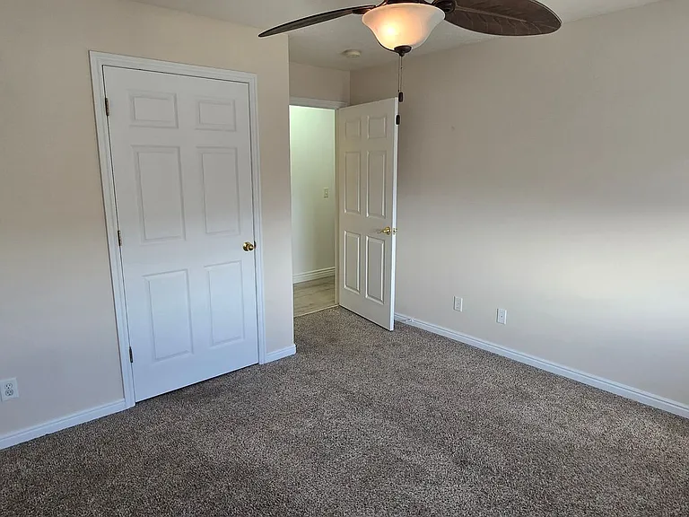 8084 N Ridge Loop E #F12 — Photo 18