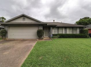 9471 Carmalee St, Houston, TX 77075