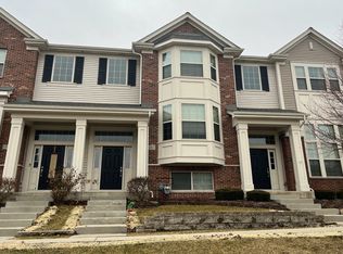 0N057 Creekside Dr, Winfield, IL 60190