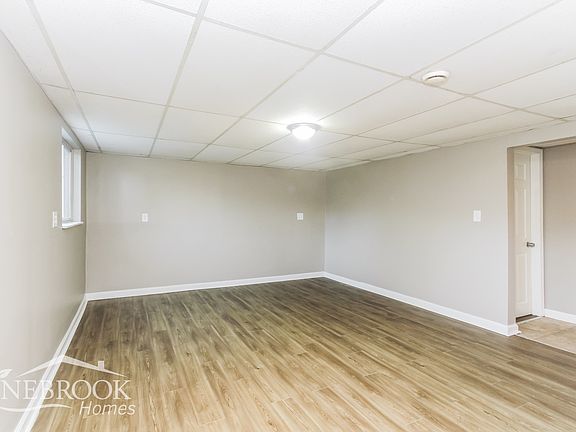 5th image of 6015 Dollar Hide South Dr