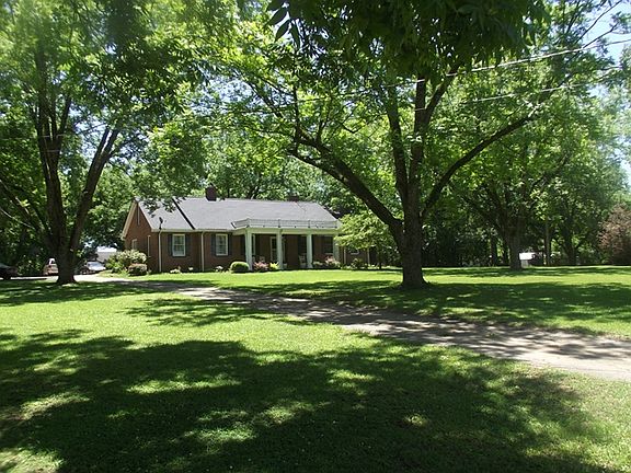 2nd image of 1909 McCormick Hwy