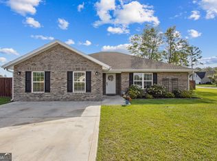 14 Galloway Dr, Folkston, GA 31537