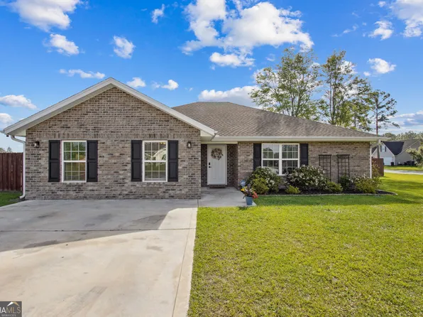 14 Galloway Dr, Folkston, GA 31537