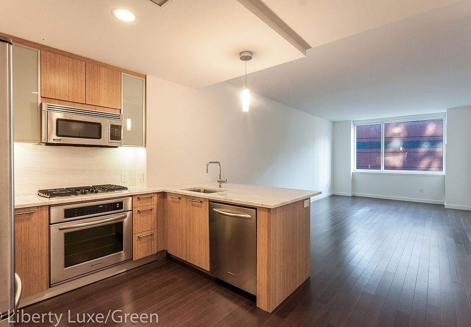 1st image of 200 N End Ave APT 4S