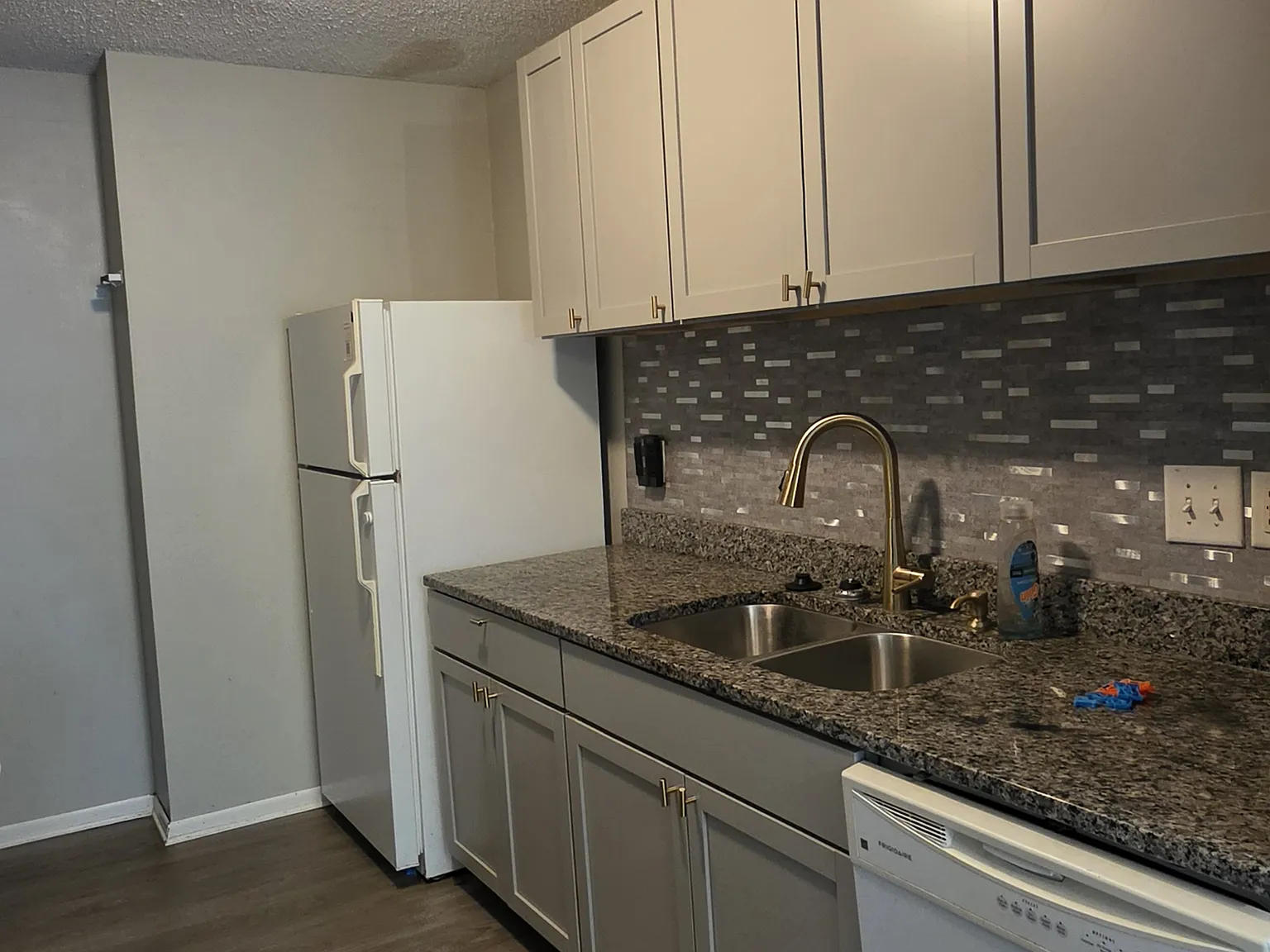 6330 Saint Johns Drive — Photo 4