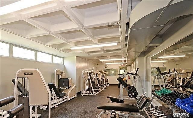 2nd image of 15038 Union Tpke APT 5R