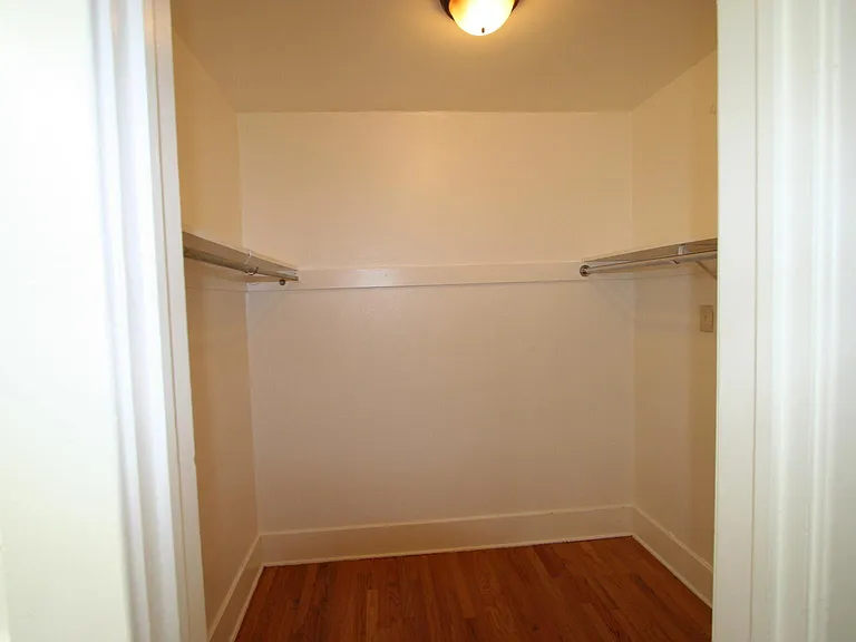 810 E 12th Ave #16 — Photo 6