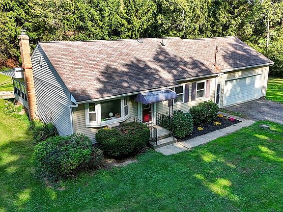 3rd image of 5482 Canal Rd
