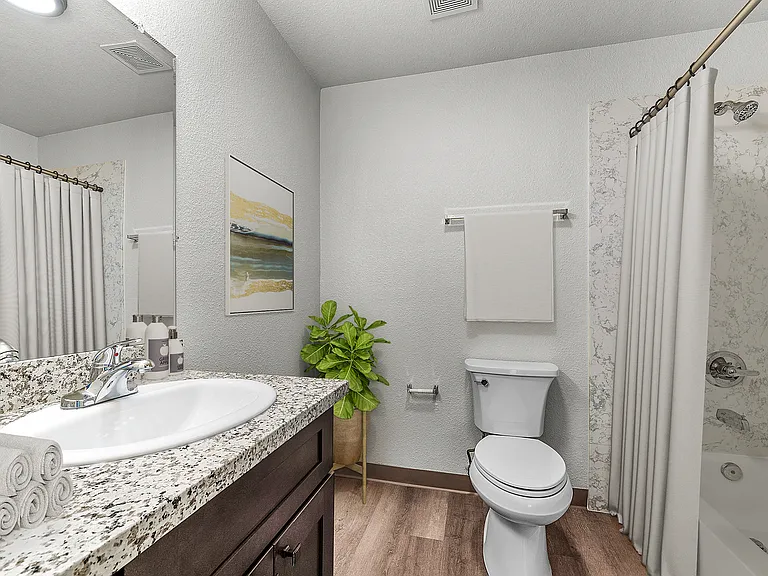 Sycamore Lane Apartments — Photo 13