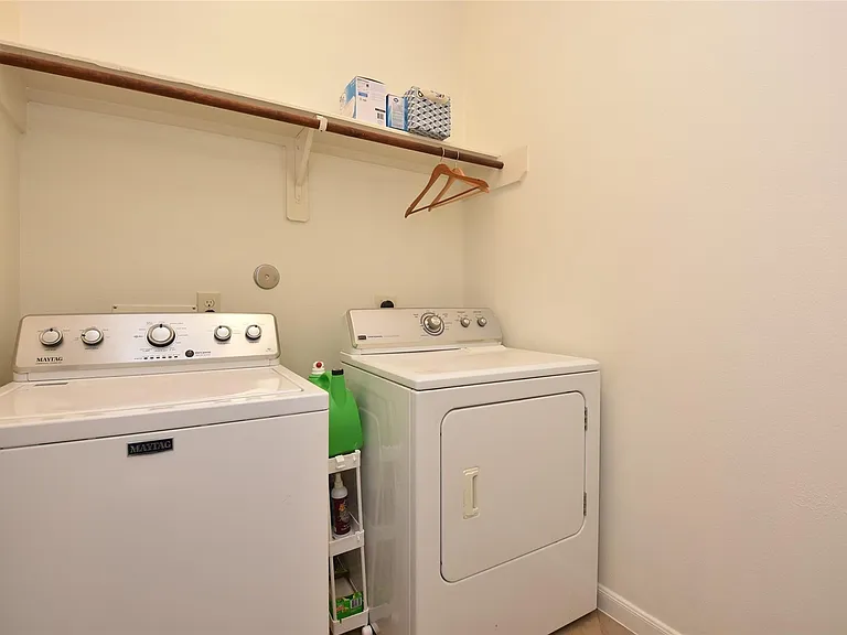6307 Teal Mist Ln — Photo 11