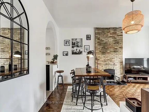 3rd image of 103 Pembroke St #1