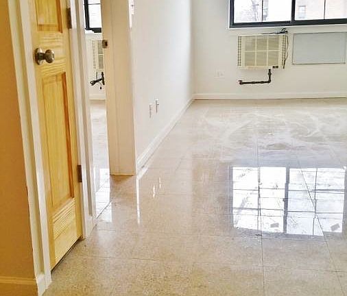 2nd image of 2531 Broadway