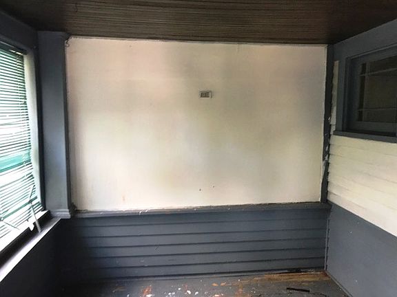 3rd image of 4052 E 44th St