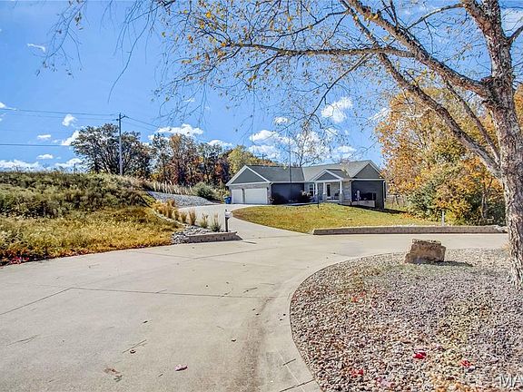 3rd image of 25714 Walnut Creek Dr