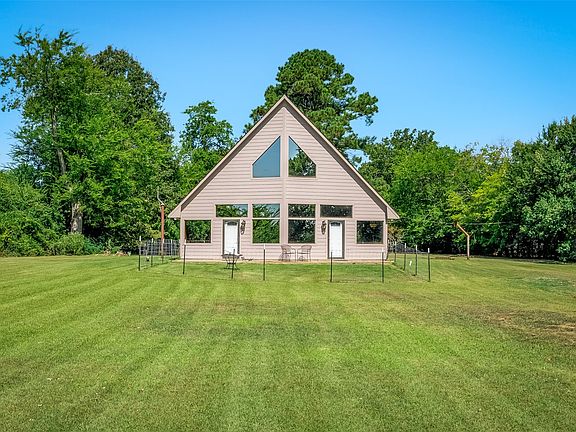 3rd image of 10307 Pirogue Rd