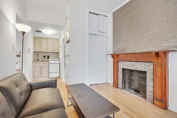 Rented by Compass | media 8