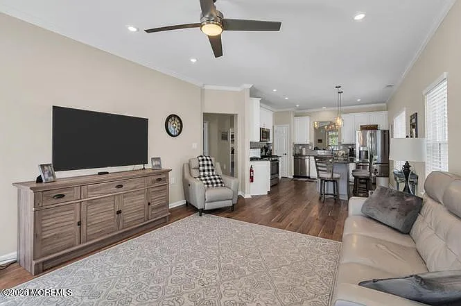 56 Rochford Dr — Photo 14