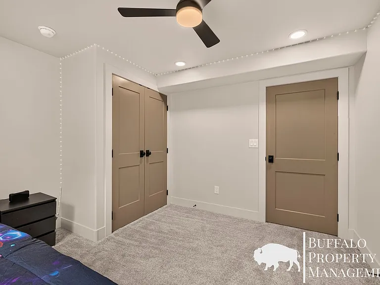 4267 N 55 E — Photo 22