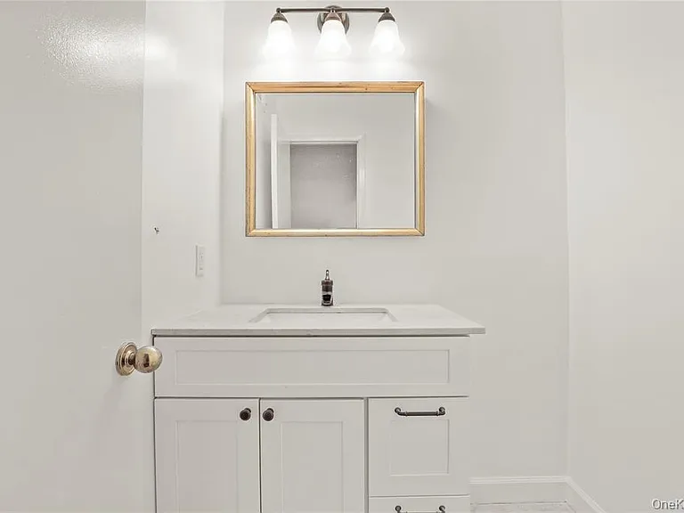 41 Rambling Brook Rd — Photo 15