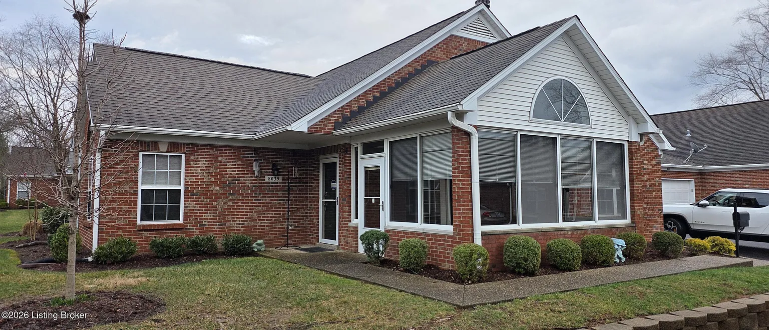 8039 Saint Andrews Village Dr photo 1
