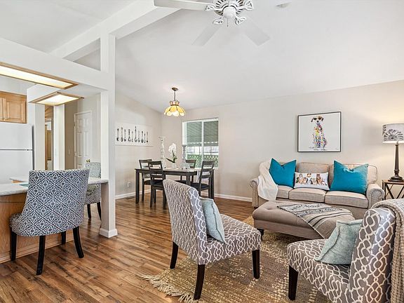 4th image of 133 Candlewood Drive