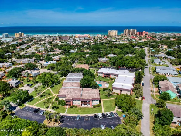 3800 Saxon Dr #250, New Smyrna Beach, FL 32169