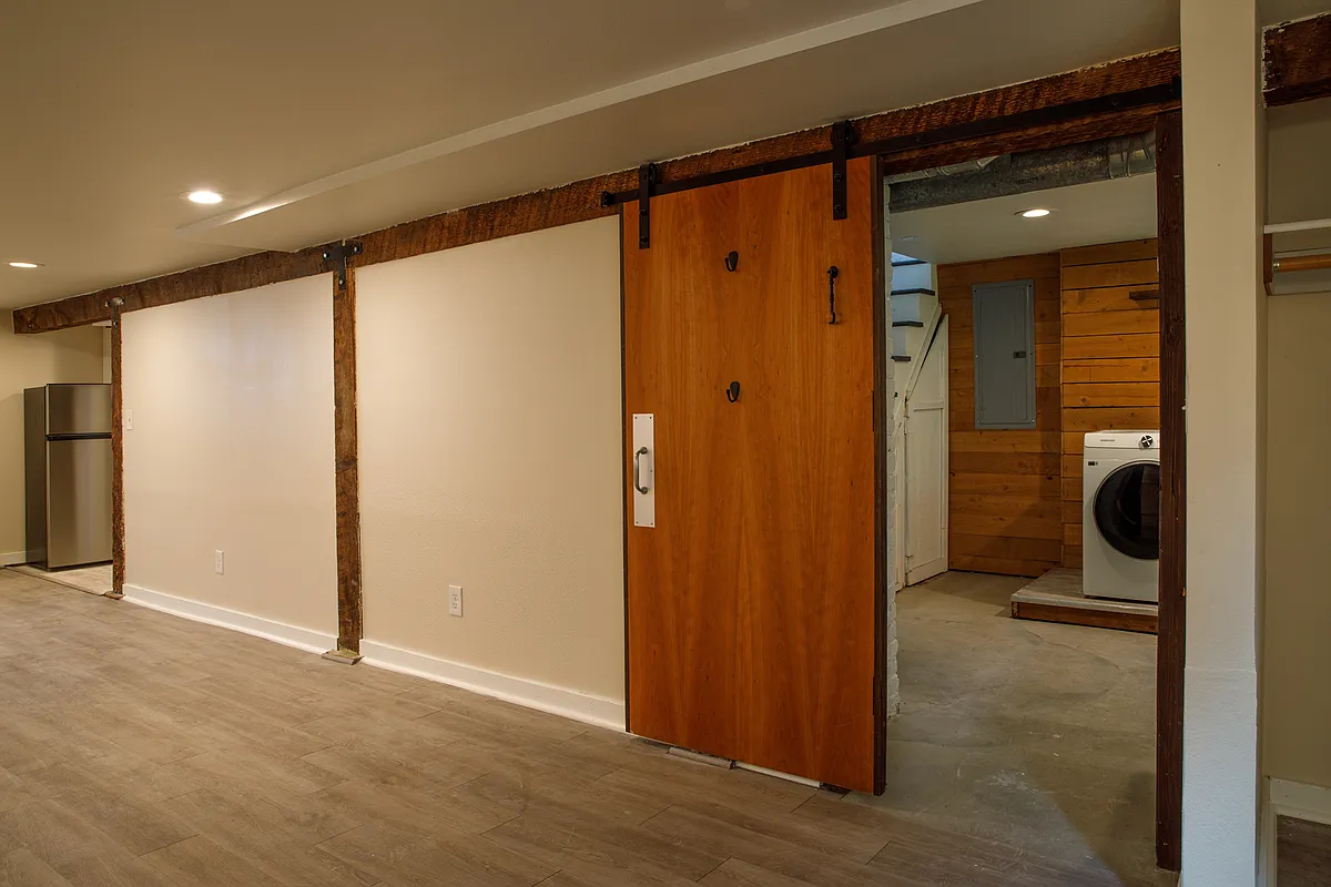 Building Photo - 509 Washington St