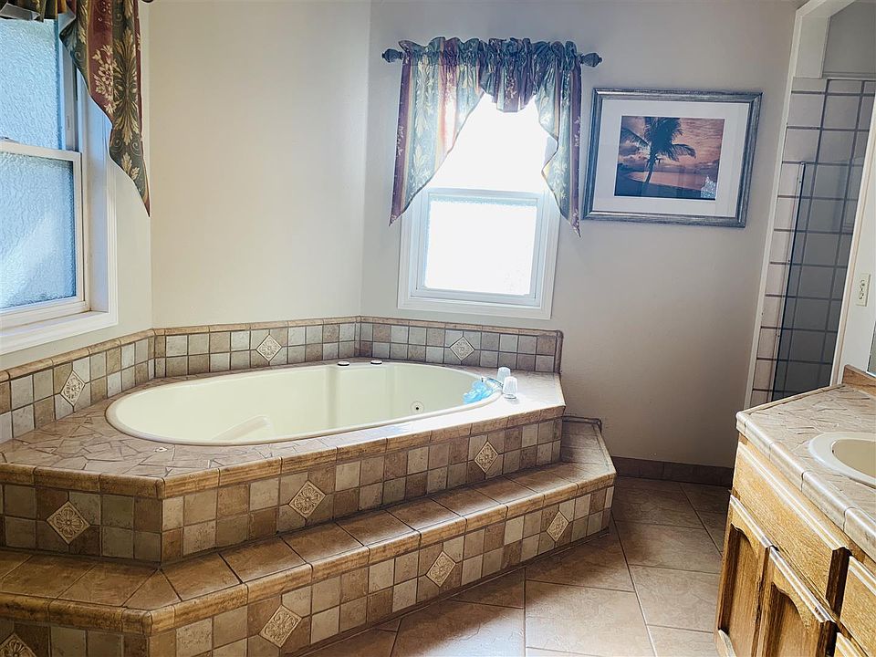 1751 Claire Ct, Yuba City, CA 95993 | Zillow