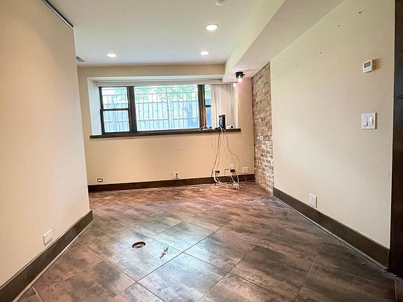 5th image of 1633 N Humboldt Blvd #G