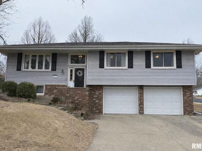5705 W Colt Dr, Peoria, IL, 61607