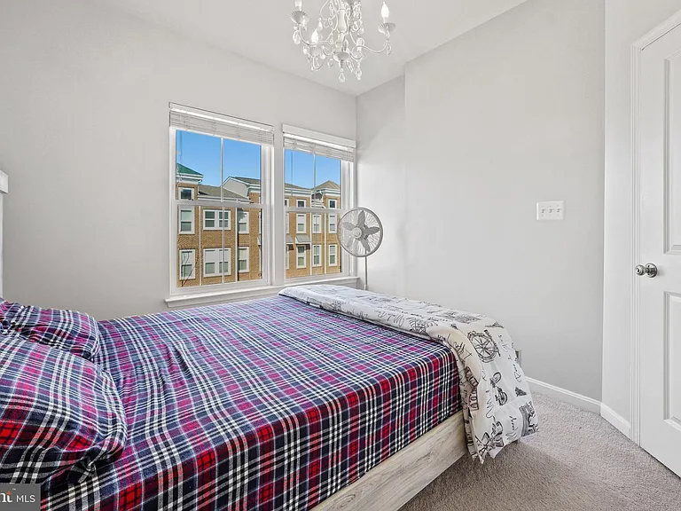 42265 Riggins Ridge Ter — Photo 43