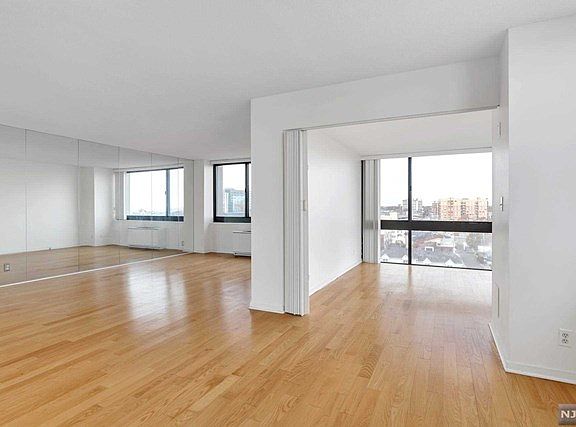 5th image of 200 Old Palisade Rd APT 8B