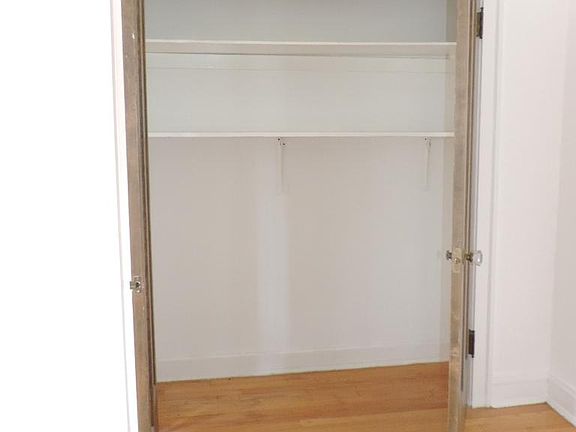 4th image of 905 Sherman Ave APT B5