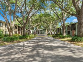 Banyan Trail