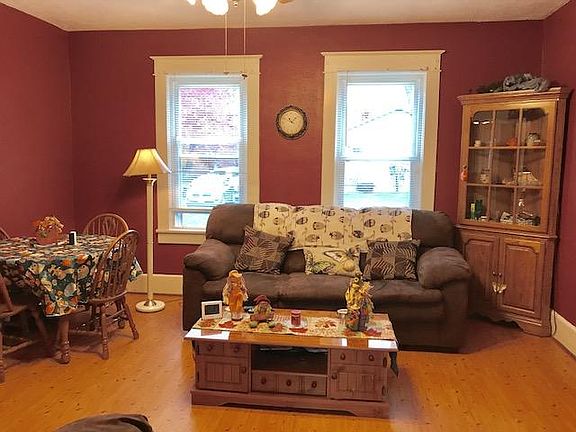 2nd image of 1022 Ingalls St