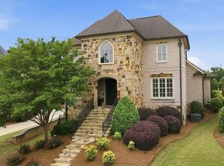 5869 Chickasaw Ln, Braselton, GA 30517