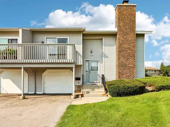 10354 W Parkwood DRIVE, Franklin, WI 53132