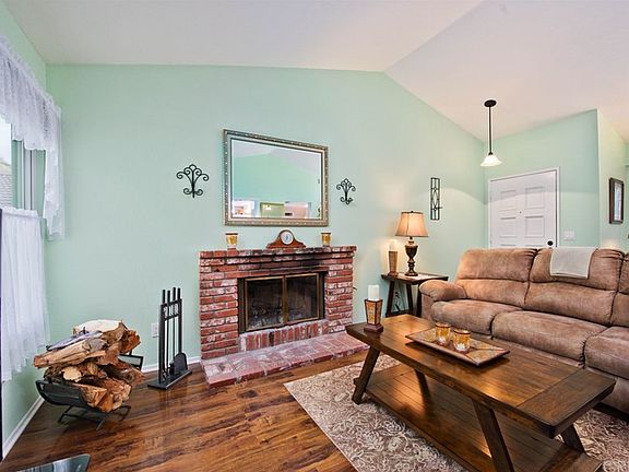 3rd image of 29248 Poppy Meadow St