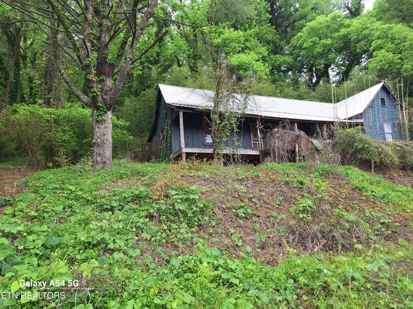 5303 Dalton Ln, Walland, TN 37886