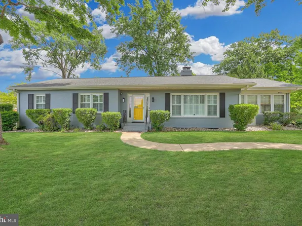 8909 Weir St, Manassas, VA 20110