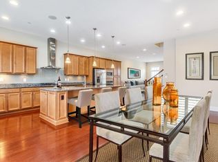 284 Venango Trl, Mars, PA 16046
