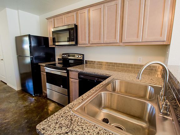 Granite Countertops and Custom Cabinets