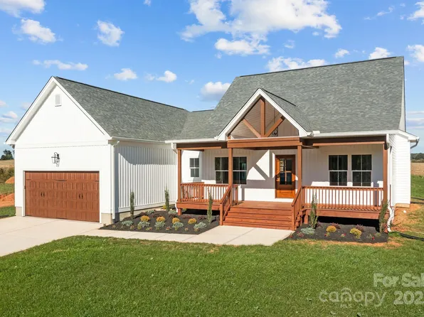 1716 Jennings Rd, Olin, NC 28660